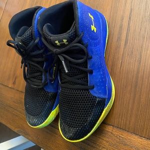 Boys Under Armour Shoes